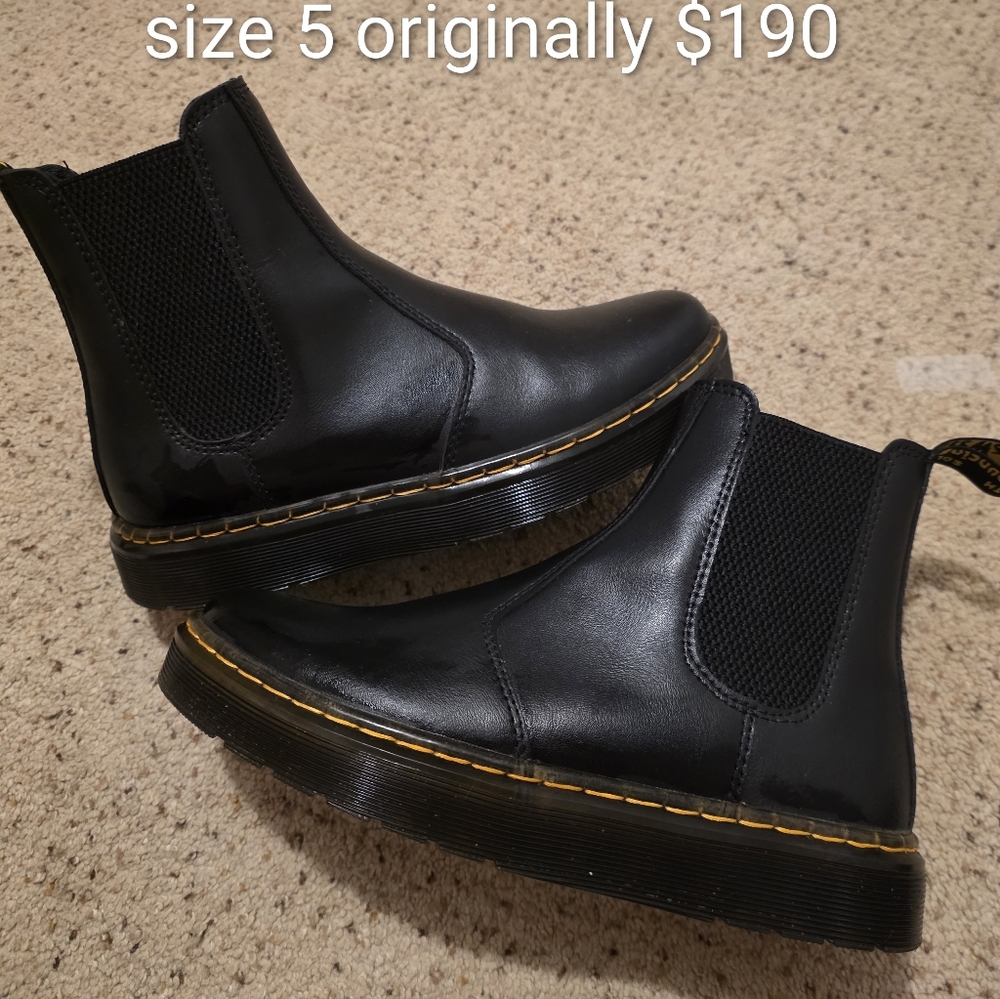 New Womens Dr Martens Chelsea Boots Size 5